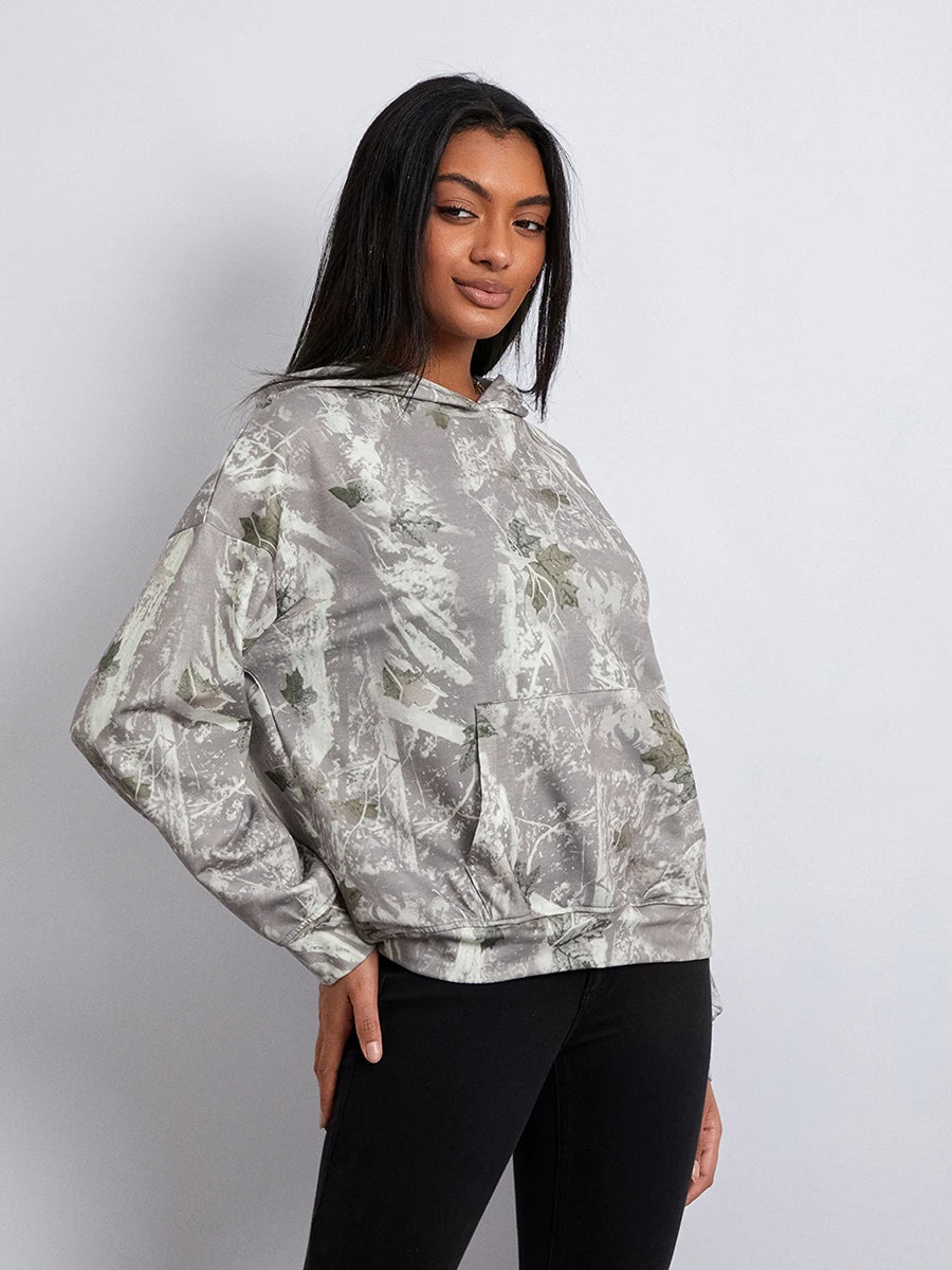 Women’s Oversized Hoodies Fashion Long Sleeve Leaf Print Baggy Sweatshirts Streetwear