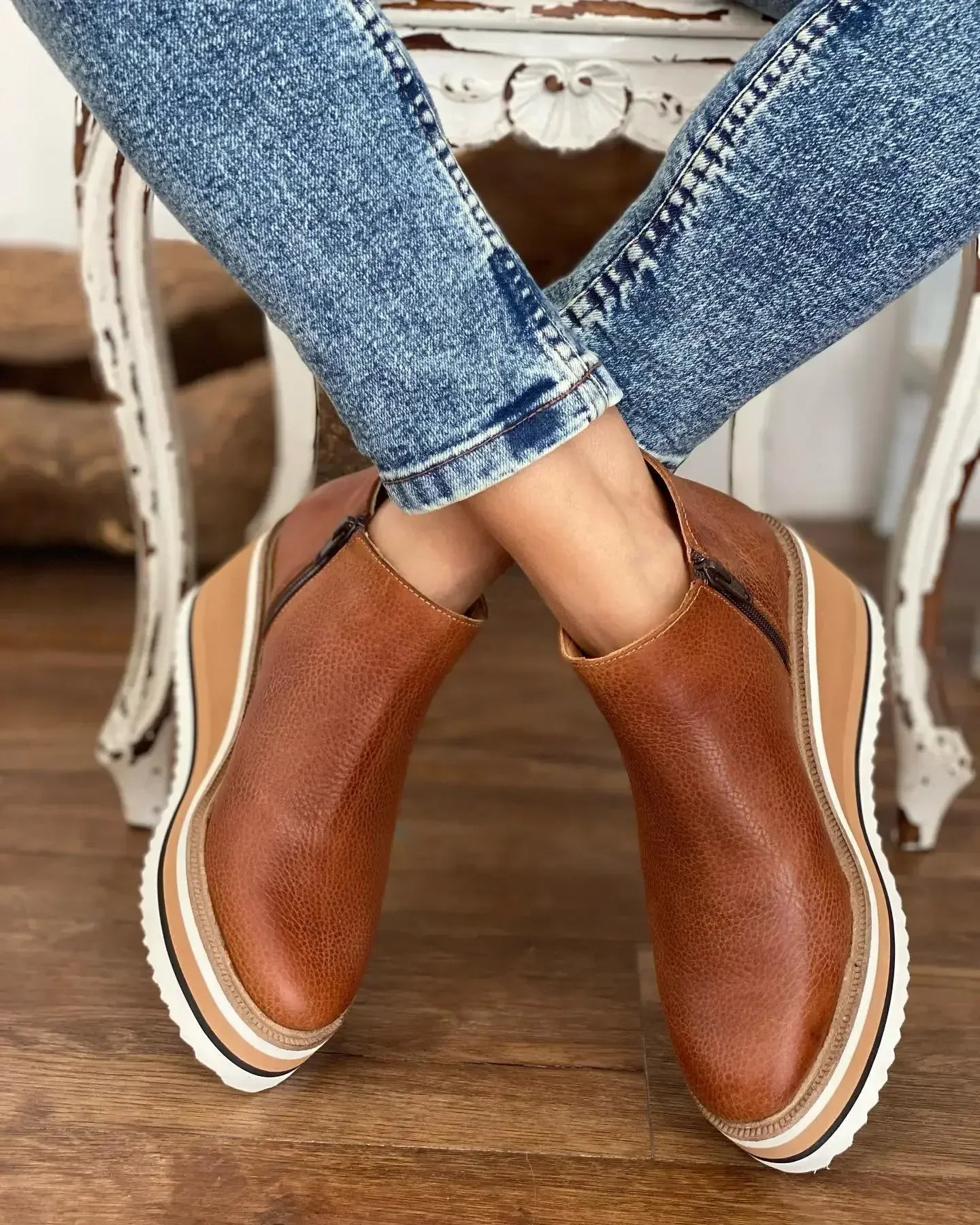 Wedges Women's Boots Retro Female Ankle Boots Trend Round Toe Platform Booties Comfortable Zipper Leather Shoes for Women Heeled